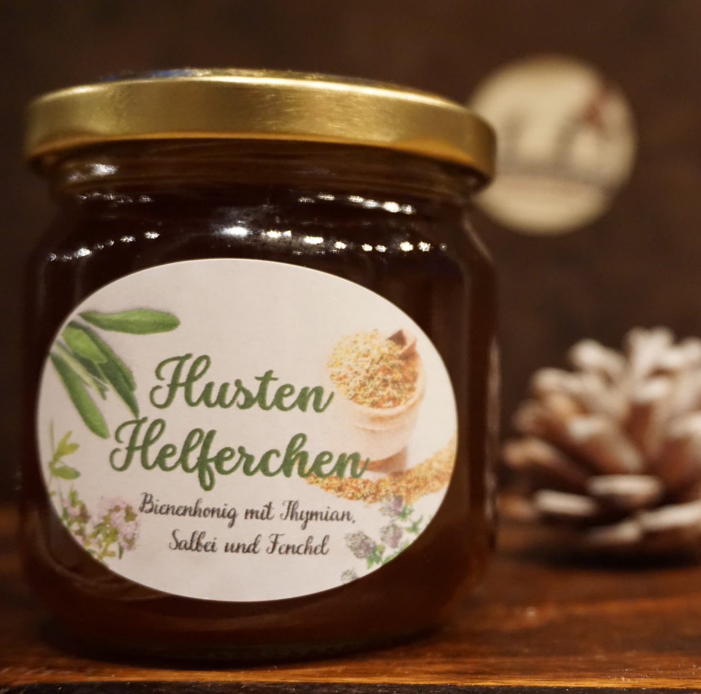 Husten-Helferchen: Bienenhonig mit Kräutern